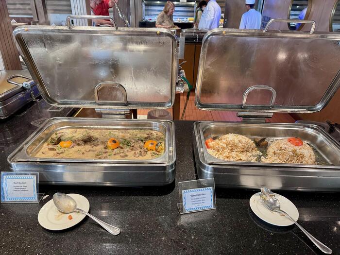 エジプト　ルクソール　セミラミスⅢ　アスワン　ルクソール　昼食