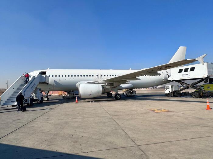 エジプト　エジプト航空　ルクソール国際空港　カイロ国際空港