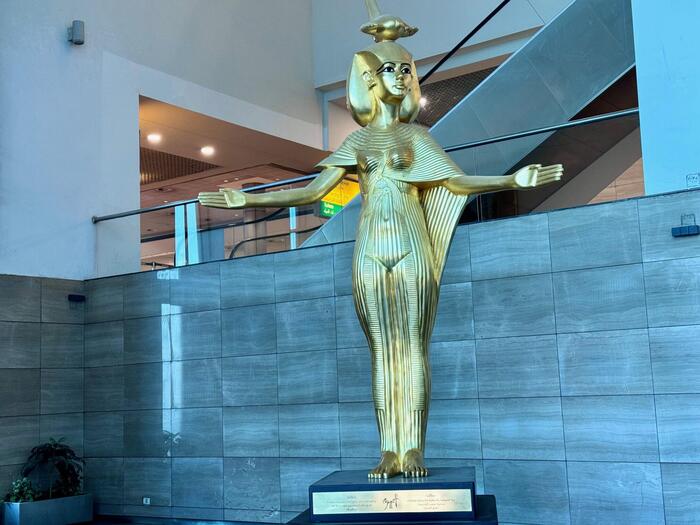 エジプト　カイロ国際空港