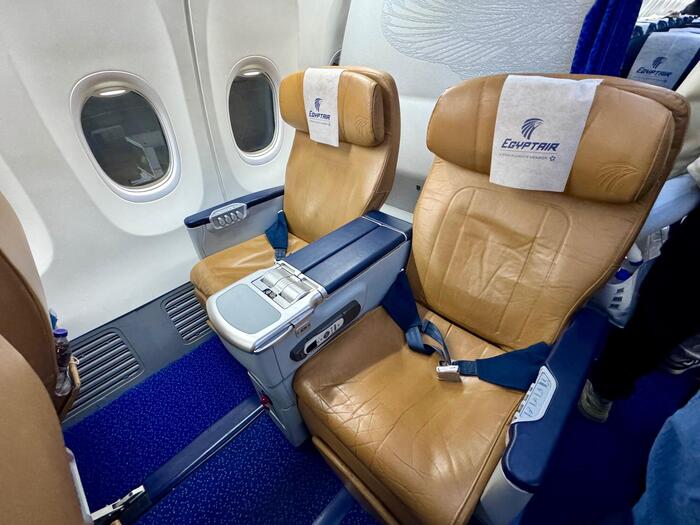 エジプト　カイロ国際空港　エジプト航空