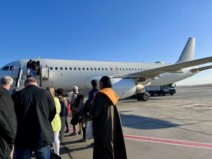 エジプト　阪急交通社　トラピックス　ツアー　ルクソール国際空港　エジプト航空