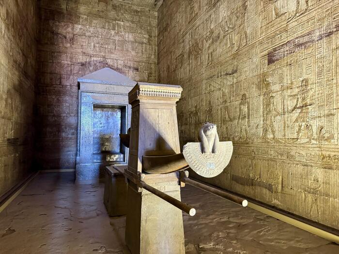 エジプト　エドフ　ホルス神殿