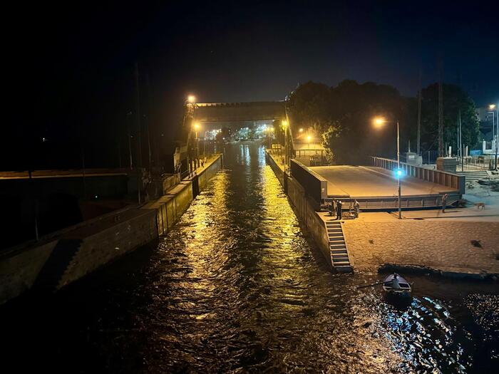エジプト　ナイル川　クルーズ　アスワン　ルクソール　セミラミスⅢ　エスナ運河