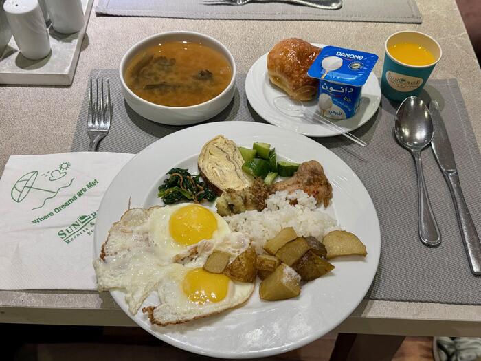 エジプト　ルクソール　セミラミスⅢ　アスワン　ルクソール　朝食