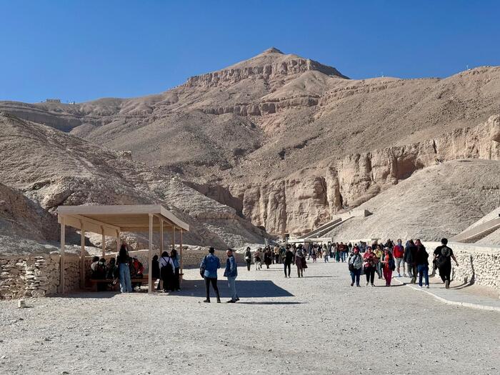 エジプト　阪急交通社　トラピックス　ツアー　セミラミスⅢ　ルクソール　王家の谷