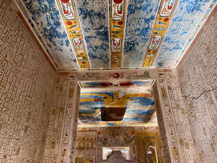 エジプト　ルクソール　ナイル川西岸　王家の谷