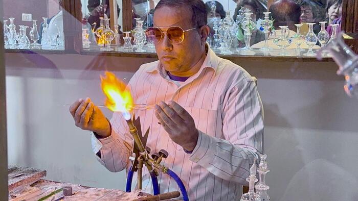 エジプト　アスワン　香水店　KYPHI PERFUMES