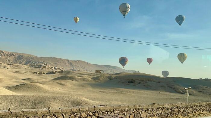 エジプト　ルクソール　ナイル川西岸
