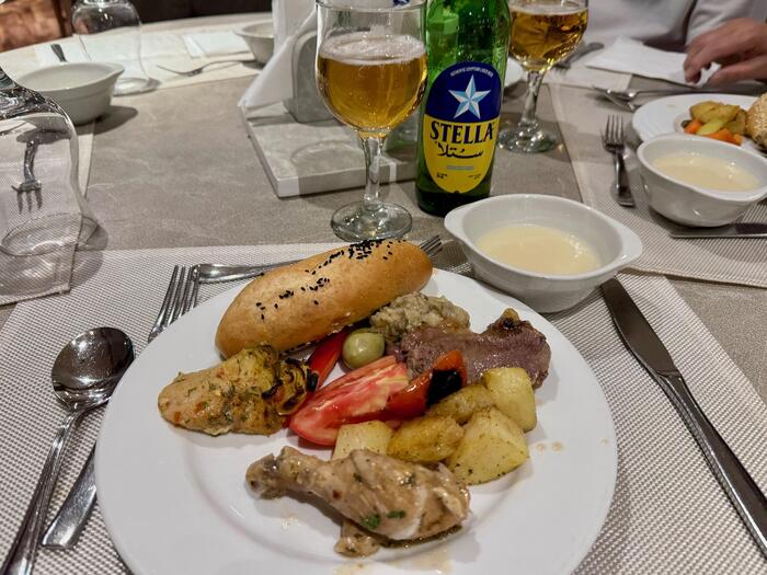 エジプト　ルクソール　セミラミスⅢ　アスワン　ルクソール　夕食