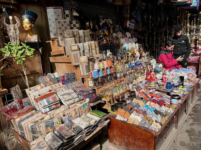 エジプト　カイロ　ハンハリーリバザール