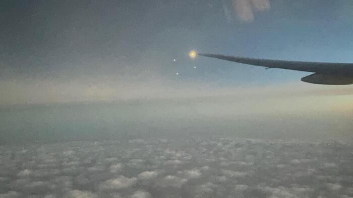 エミレーツ航空　エアバスA380-800　ドバイ国際空港　関西国際空港