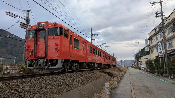 城崎温泉までは特急列車だけでなく、普通列車でも行くことができます