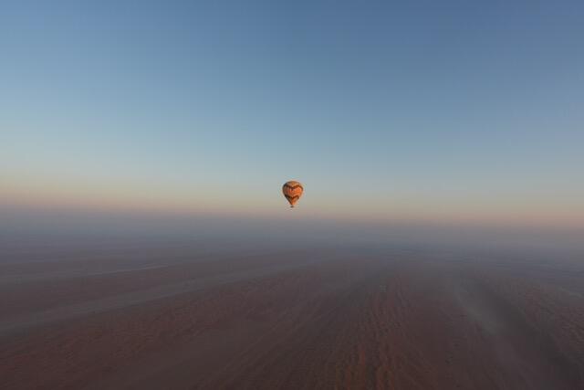 16ワヒバ砂漠星気球②.jpeg