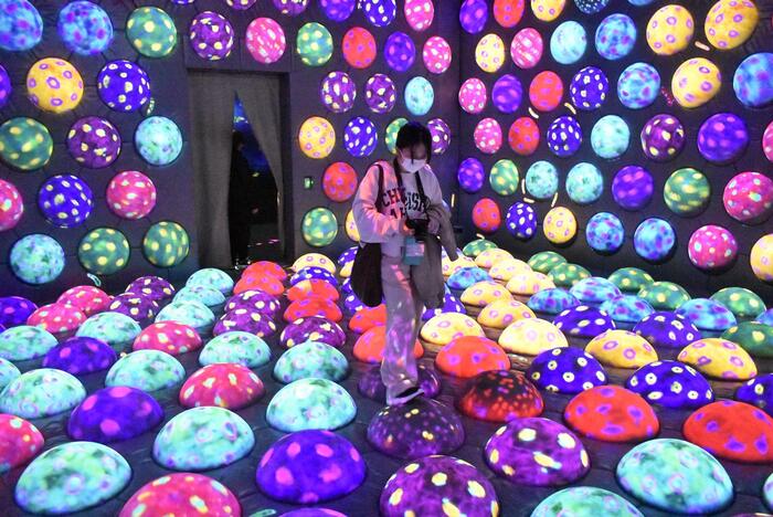 歩いている様子