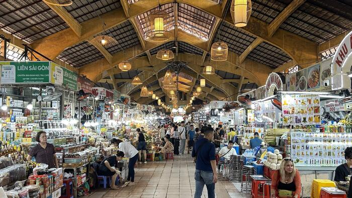 ベンタイン市場　ベトナム　ホーチミン