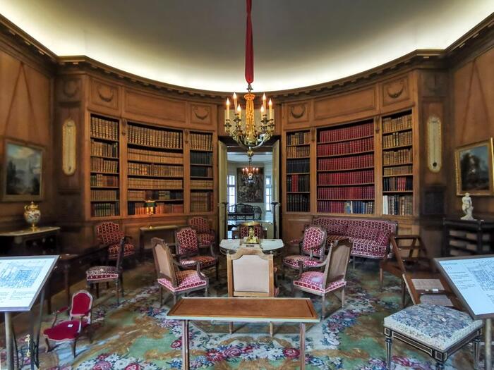 18世紀の家具インテリアを満喫「ニシム・ド・カモンド美術館