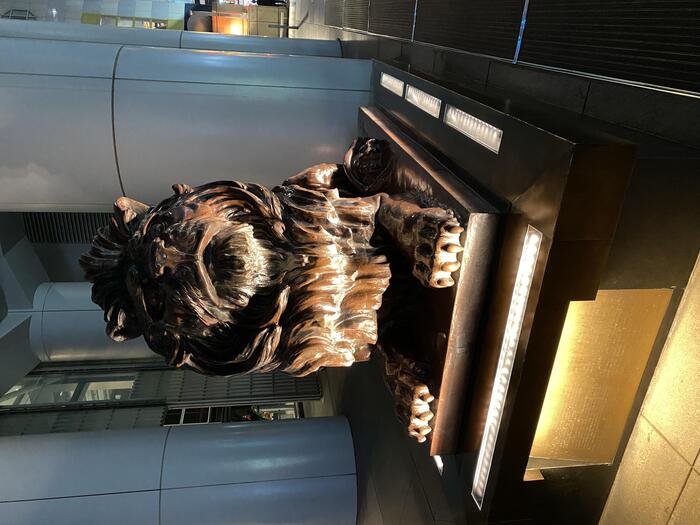 金融を守護する獅子像（HSBC本社ビル）