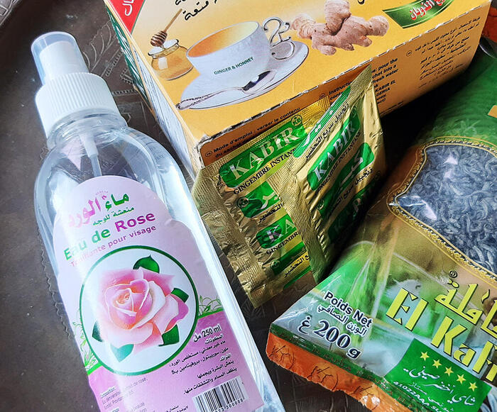 お手頃価格で購入可能なローズウォータ