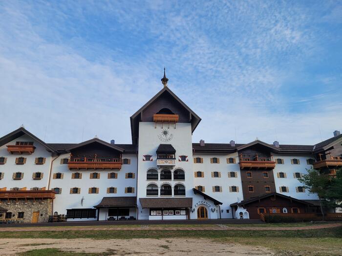 茂朱徳裕山リゾートにあるホテルチロル　外観