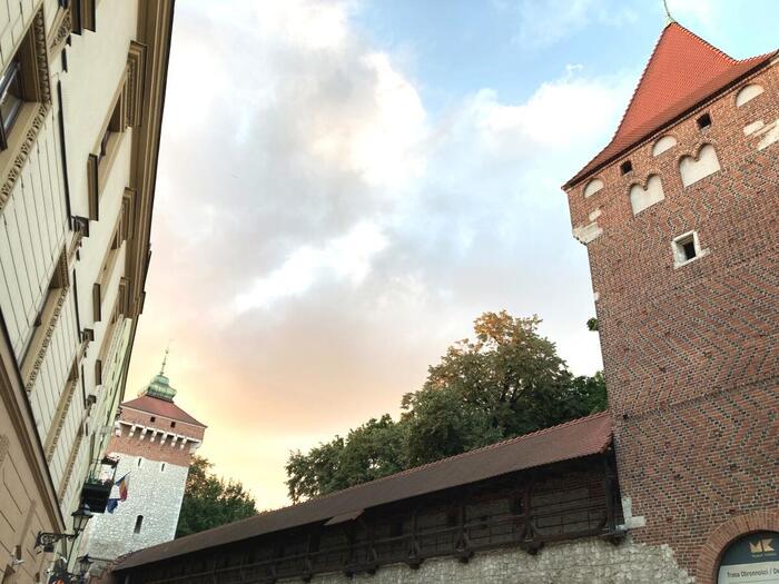 フロリアンスカ門と城壁