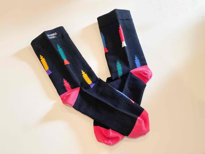 台北101の柄のソックス