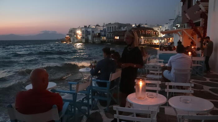 アテネ　ギリシャ料理　グルメ　おすすめ　リゾート　ロマンチック