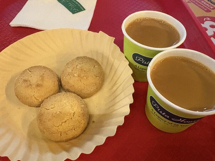 イラニチャイ　お菓子　インド