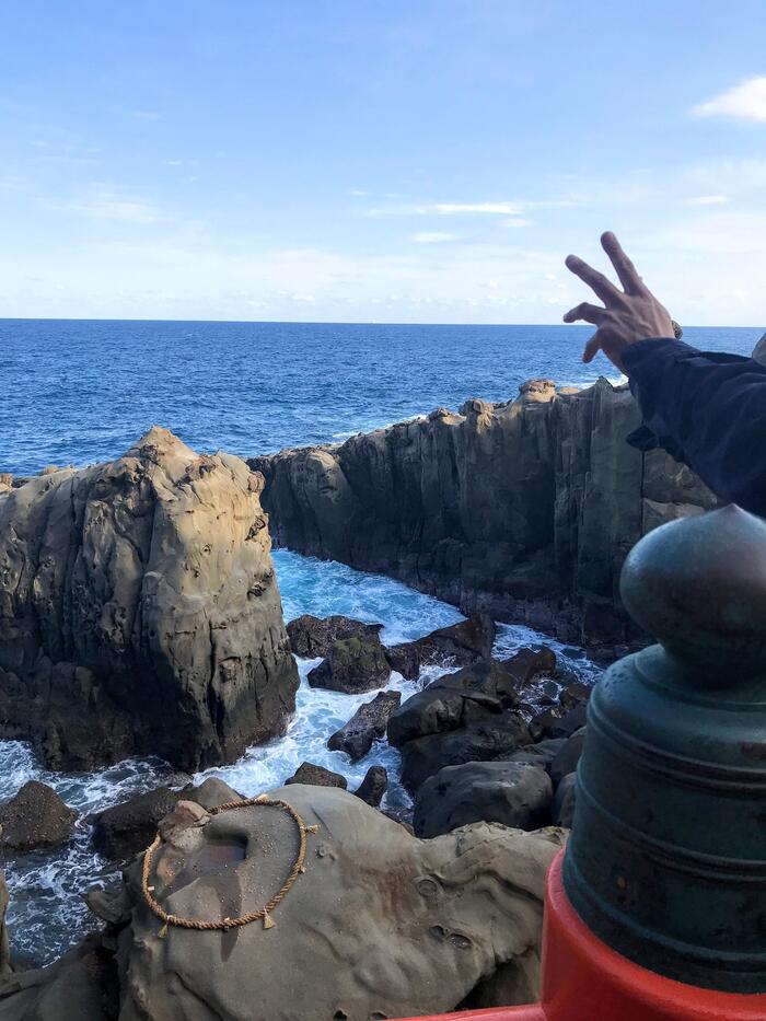 鵜戸神宮　宮崎　観光　洞窟　岩