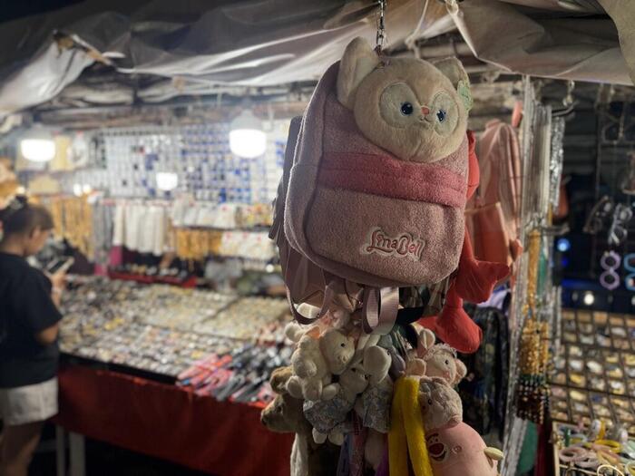 カンボジア　プノンペン　ナイトマーケット　屋台　雑貨