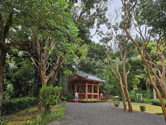 ハワイ　平等院テンプル　鐘つき堂