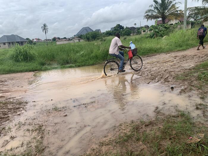 タンザニア　雨季