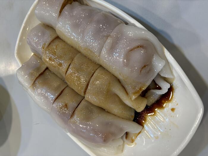 香港で出会う至福のお粥　榮利粥店　腸粉