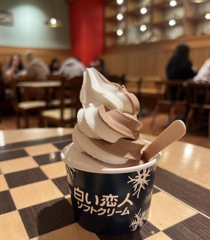 北海道　札幌　白い恋人パーク　ソフトクリーム