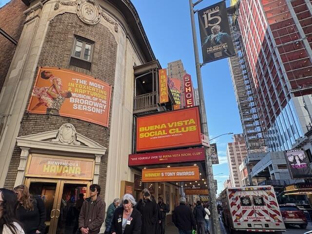 ブエナビスタ ニューヨーク ブロードウェイ ミュージカル 
