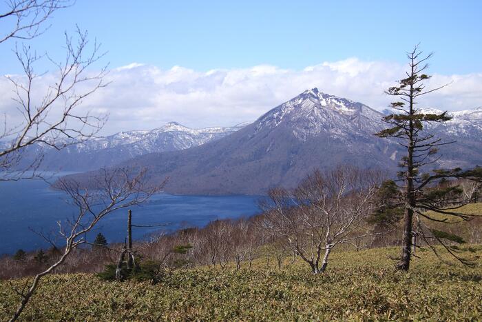 北海道　支笏湖外輪山　紋別岳　丸駒温泉旅館