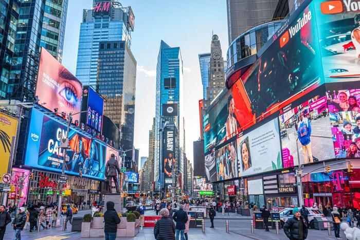 タイムズスクエア