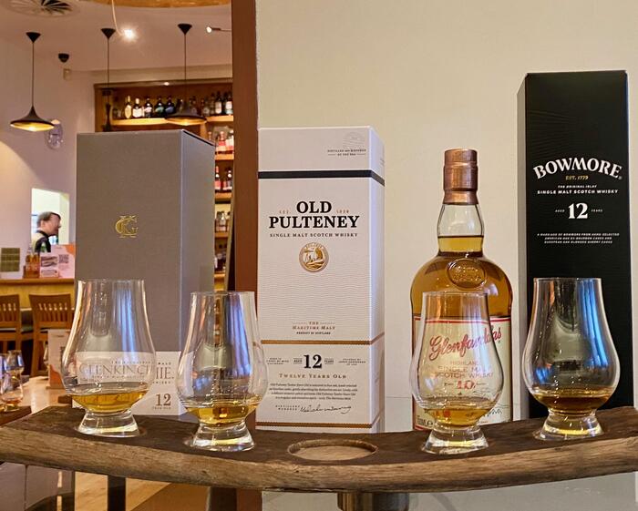 スコッチウイスキー　スコットランド　展示