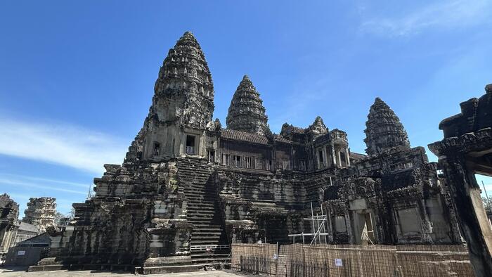 第三回廊　カンボジア　アンコール・ワット　観光