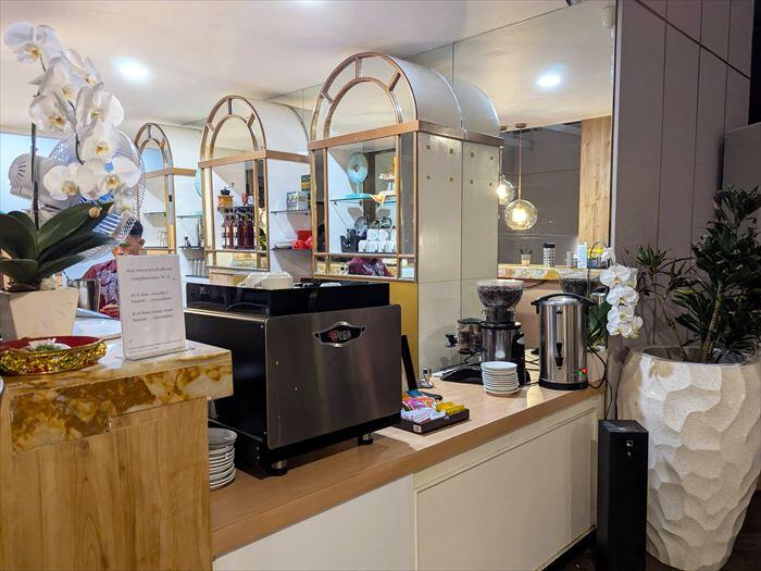 コンコルディアラウンジ フィリピン航空と空港ラウンジ体験記｜バリ島からマニラ編