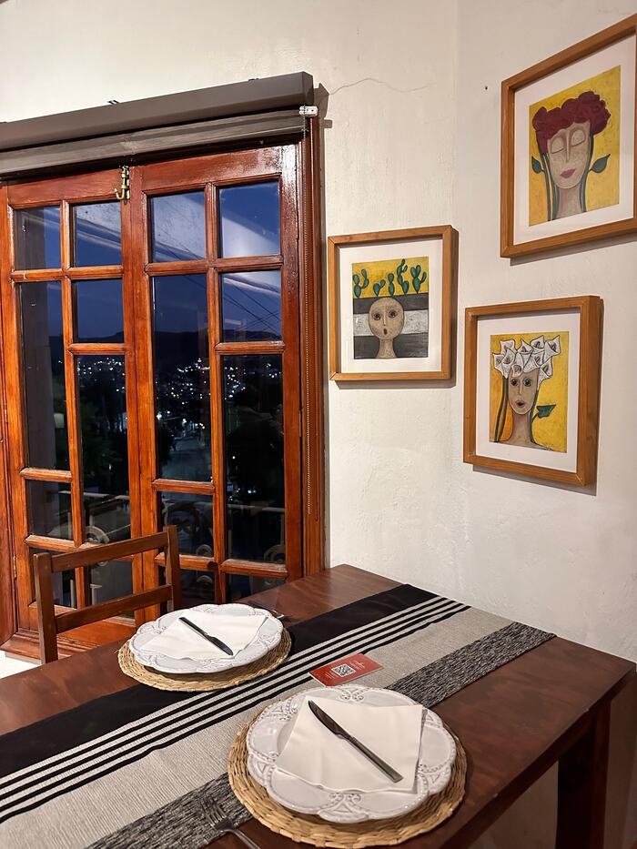 メキシコ　観光　グアナファト　死者の日　グルメ