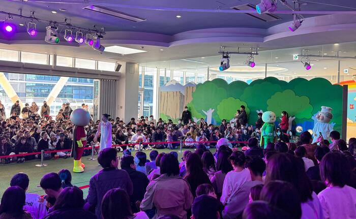 横浜アンパンマンミュージアム　ステージ