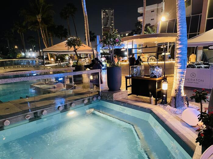 サウジアラビア　ラマダン　観光　グルメ　ホテル　