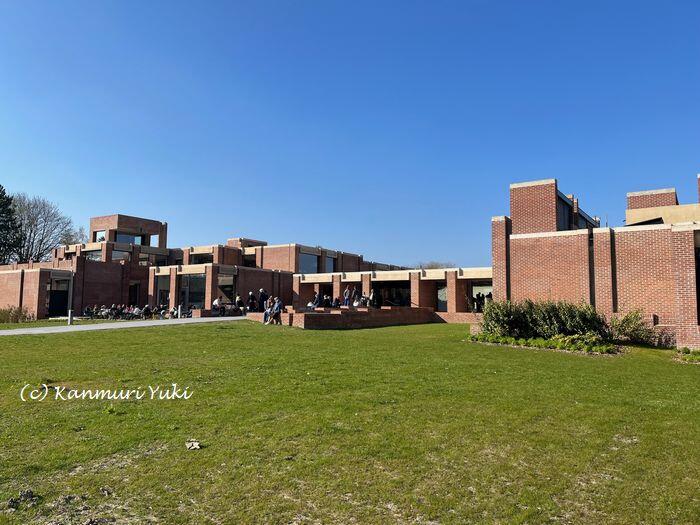 フランス人 暮らし方　生活　美術館