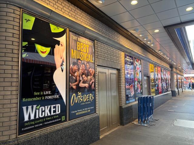 ウィキッド ニューヨーク ブロードウェイ ミュージカル 