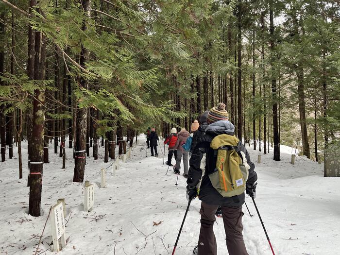 青森県  津軽海峡マグロ女子会　マグ女　ビバの森　スノーシュー