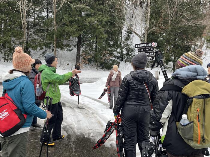 青森県  津軽海峡マグロ女子会　マグ女　ビバの森　スノーシュー