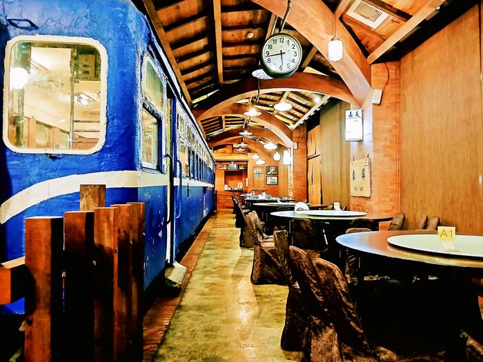 台湾レトロ体験＆台湾グルメを「新台灣原味懷舊餐廳」　電車