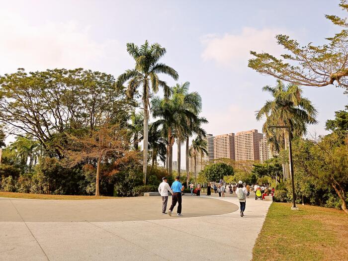 台湾レトロ体験＆台湾グルメ　観光　散策　美術館