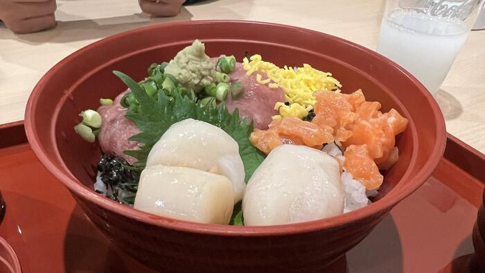 海鮮丼