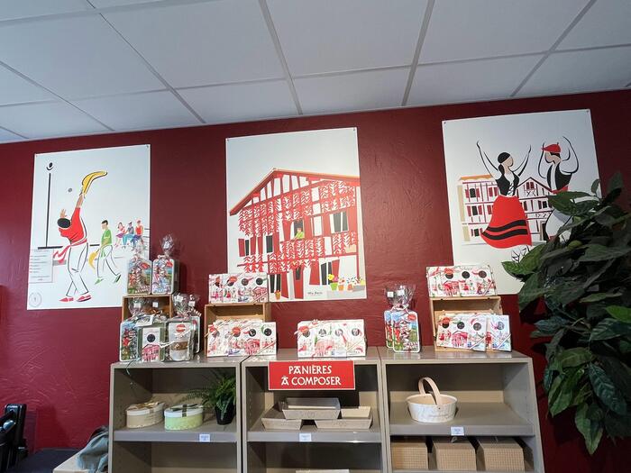 フランス　フレンチバスク　エスプレット唐辛子　チョコレート